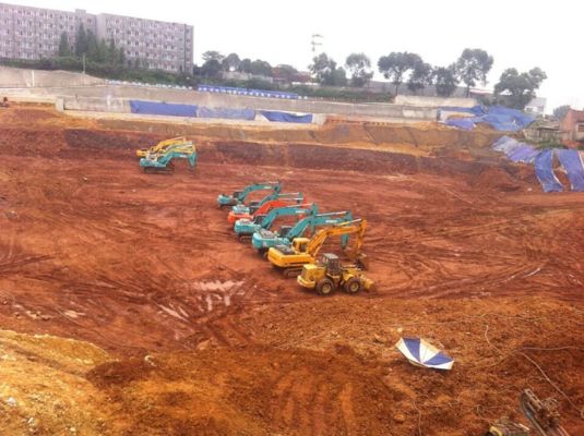 运动场地设施安装